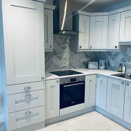Starlight Apartments, 6, Town Apartment Letterkenny