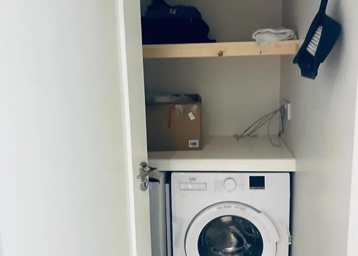 Starlight Apartments, 6, Town *